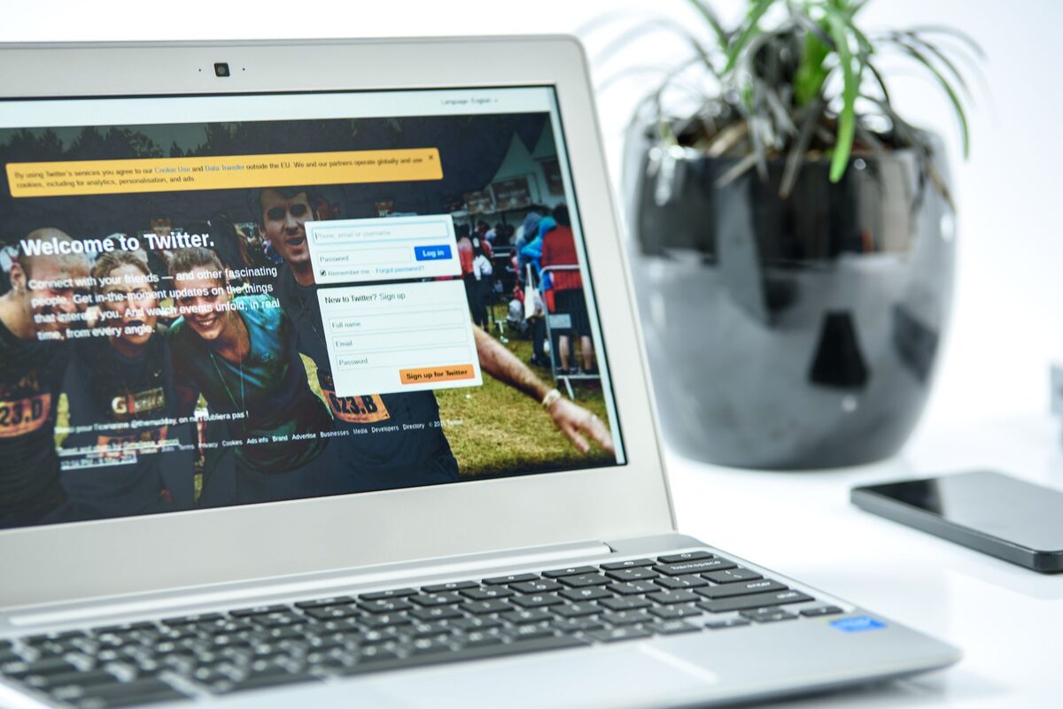 Odzyskiwanie dostępu po zapomnianym hasłie w laptopie