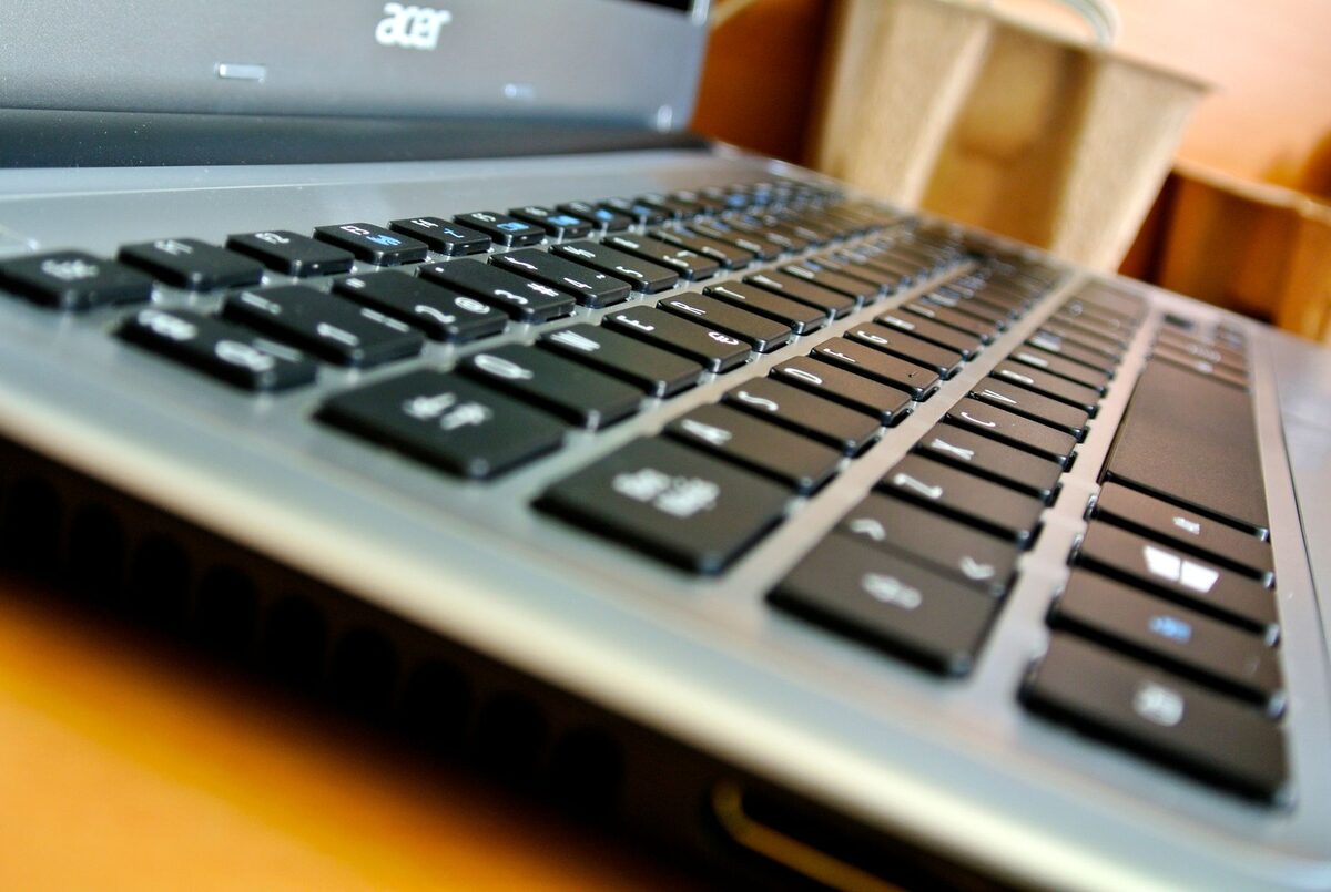 Serwis laptopow Chlebnia